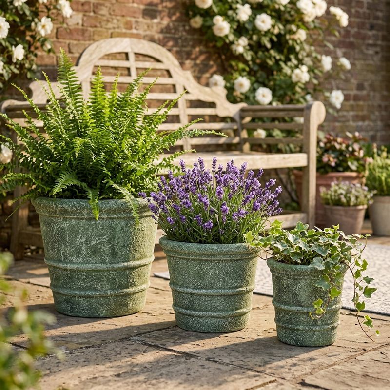 DORSETWELL SET OF 3 GREEN PLANTER 13 (IN) - Imagen 2